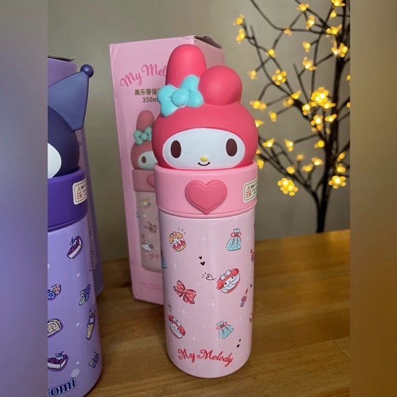 Sanrio My Melody Pink Bottle with Heart Design - Picture 3 of 5